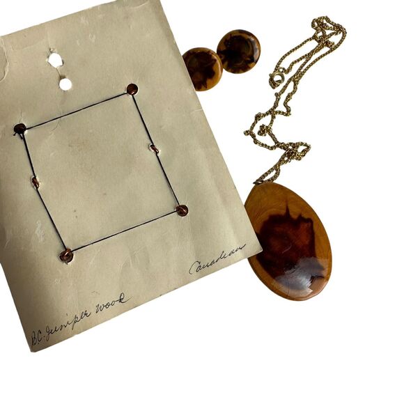 burlcraft victoria british columbia juniper wood jewelry set - Picture 3 of 14